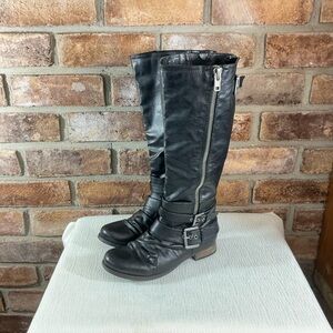 CARLOS by Carlos Santana “Helene” Black Boots